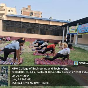 This morning, our students and staff gathered to celebrate International Yoga Day with a rejuvenating yoga session! 🌞🧘‍♀️🧘‍♂️ It was an incredible experience to connect, breathe, and stretch together, fostering both physical and mental well-being. Here's to embracing the spirit of yoga and continuing our journey towards a healthier, balanced life.